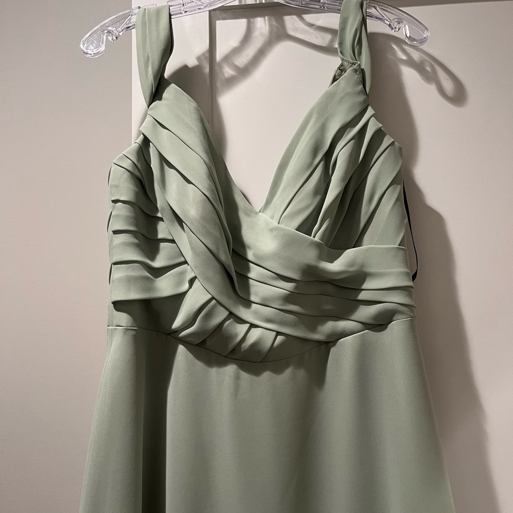 NWT Sorella Vita size 16 off shoulder design, color sage, style 9150 - Picture 7 of 13